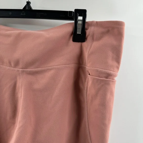 Fabletics PureLuxe Light Pink Crossover Waistband Biker Shorts Size L - Picture 7 of 10